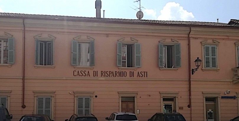 Una lettera del sindaco di Tonco per fare restare la banca in paese